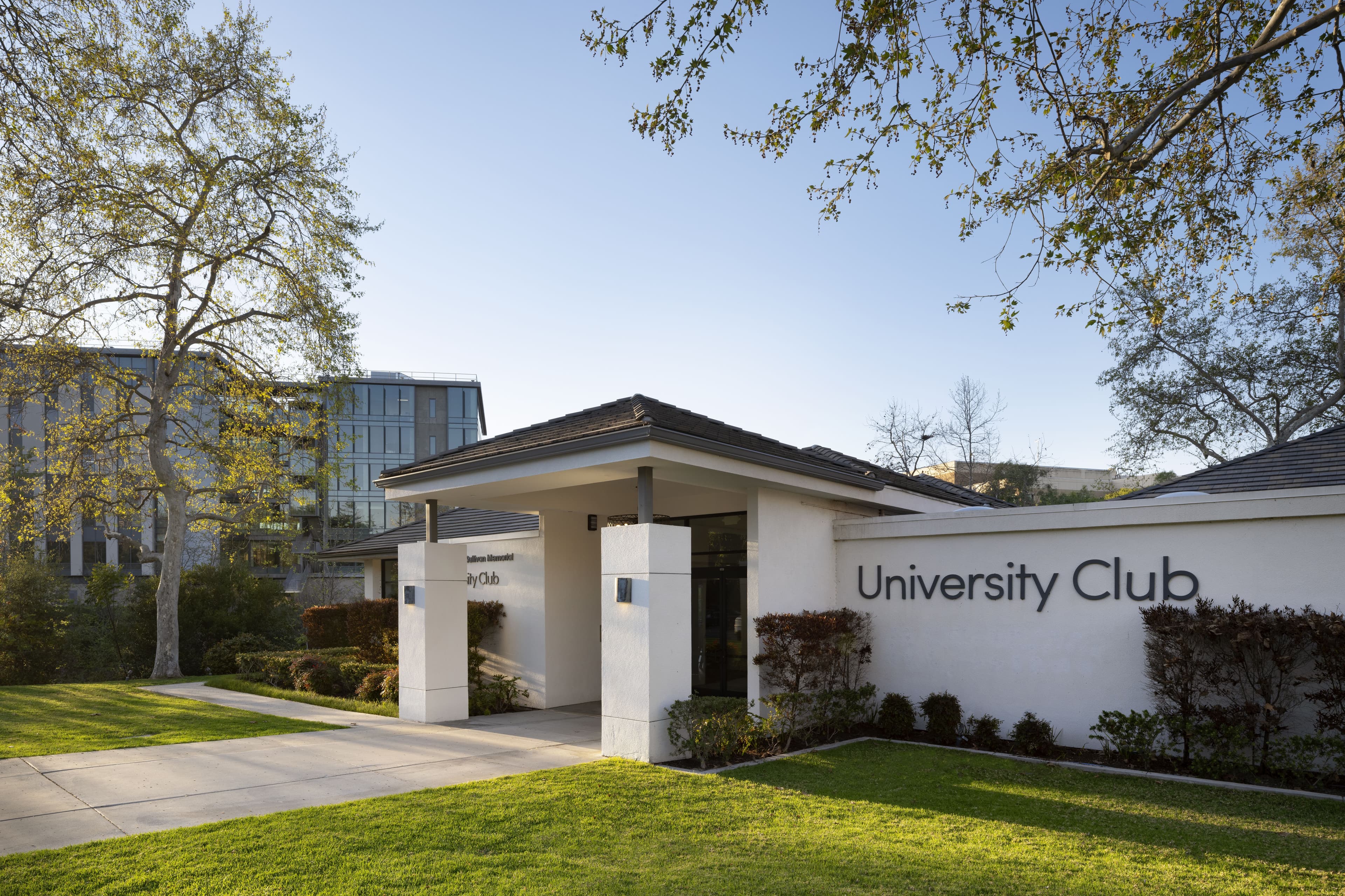 Discover University Club by Wedgewood Weddings