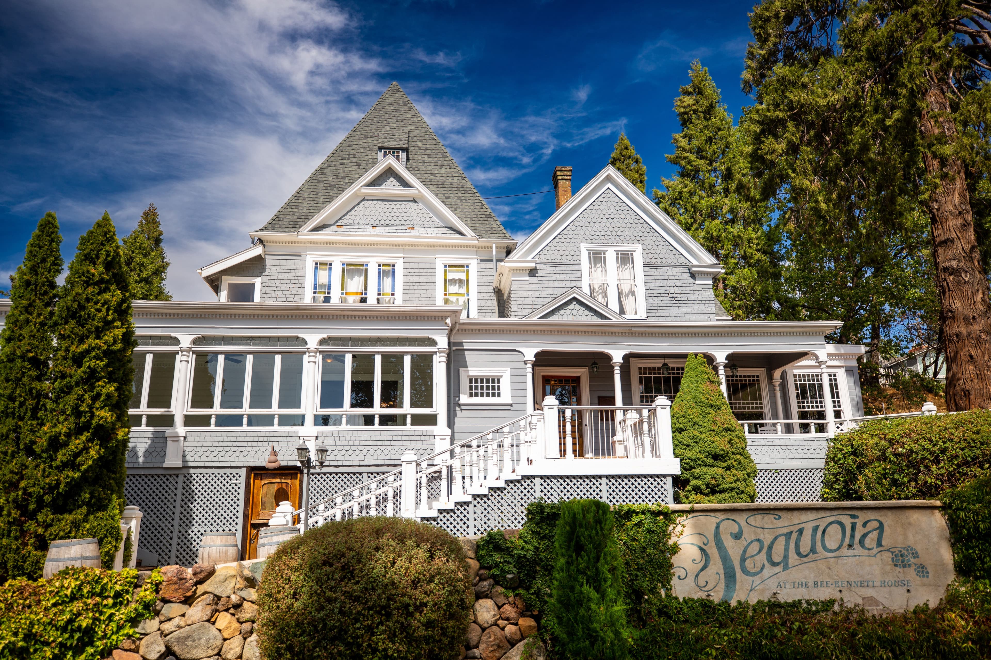 Sequoia Mansion