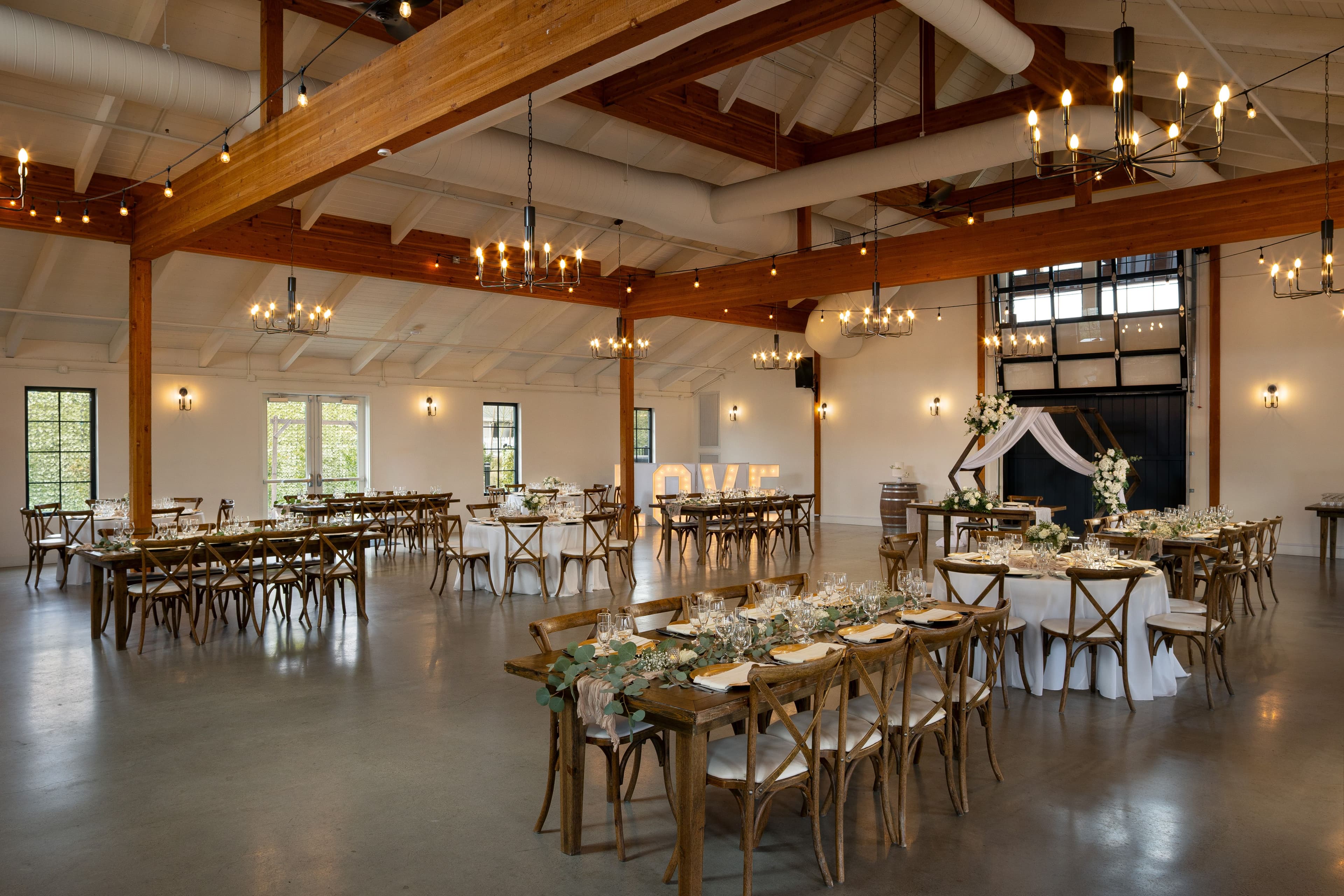 Canopy Grove by Wedgewood Weddings Modern Reception