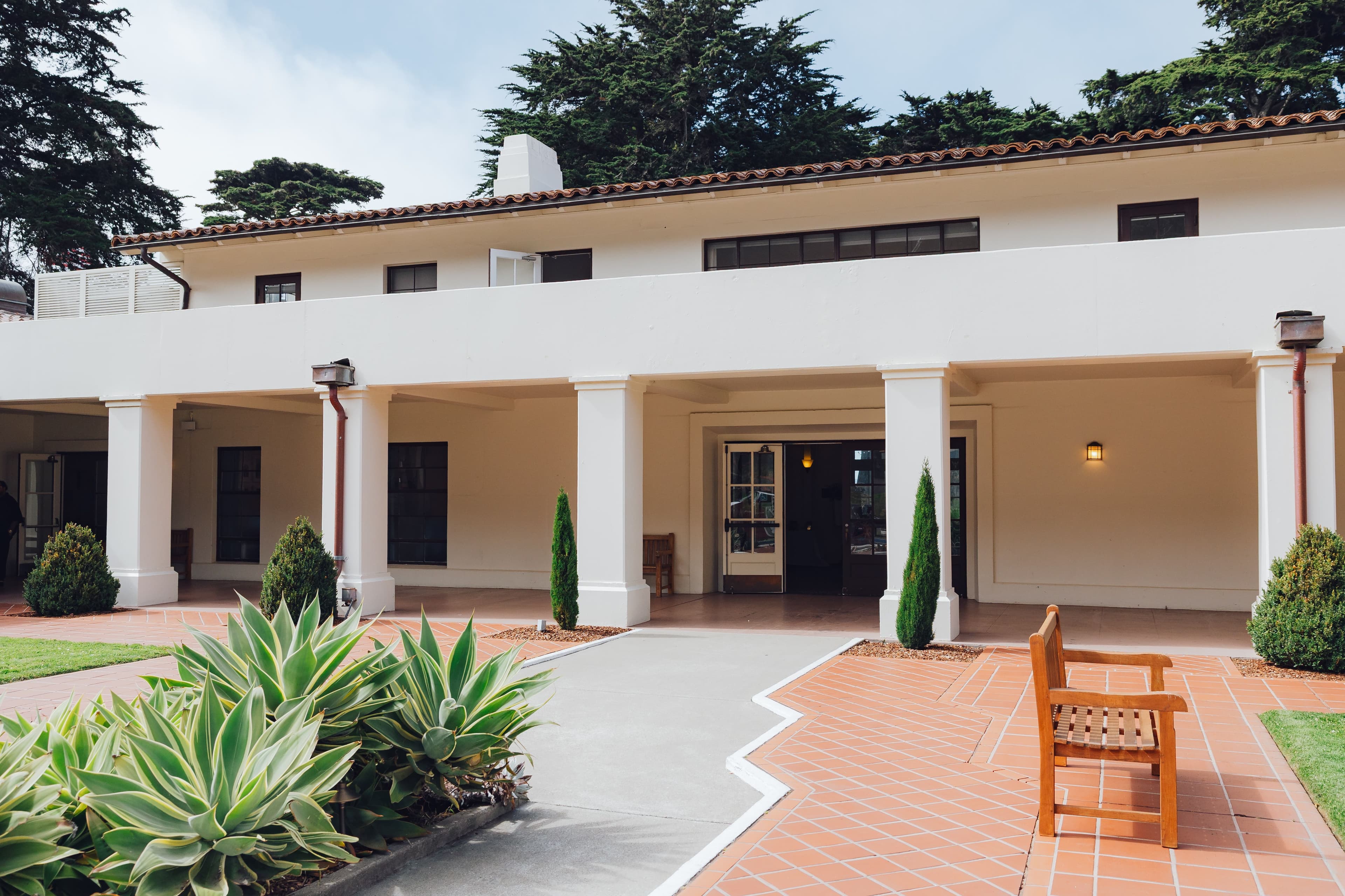 Discover Golden Gate Club by Wedgewood Weddings