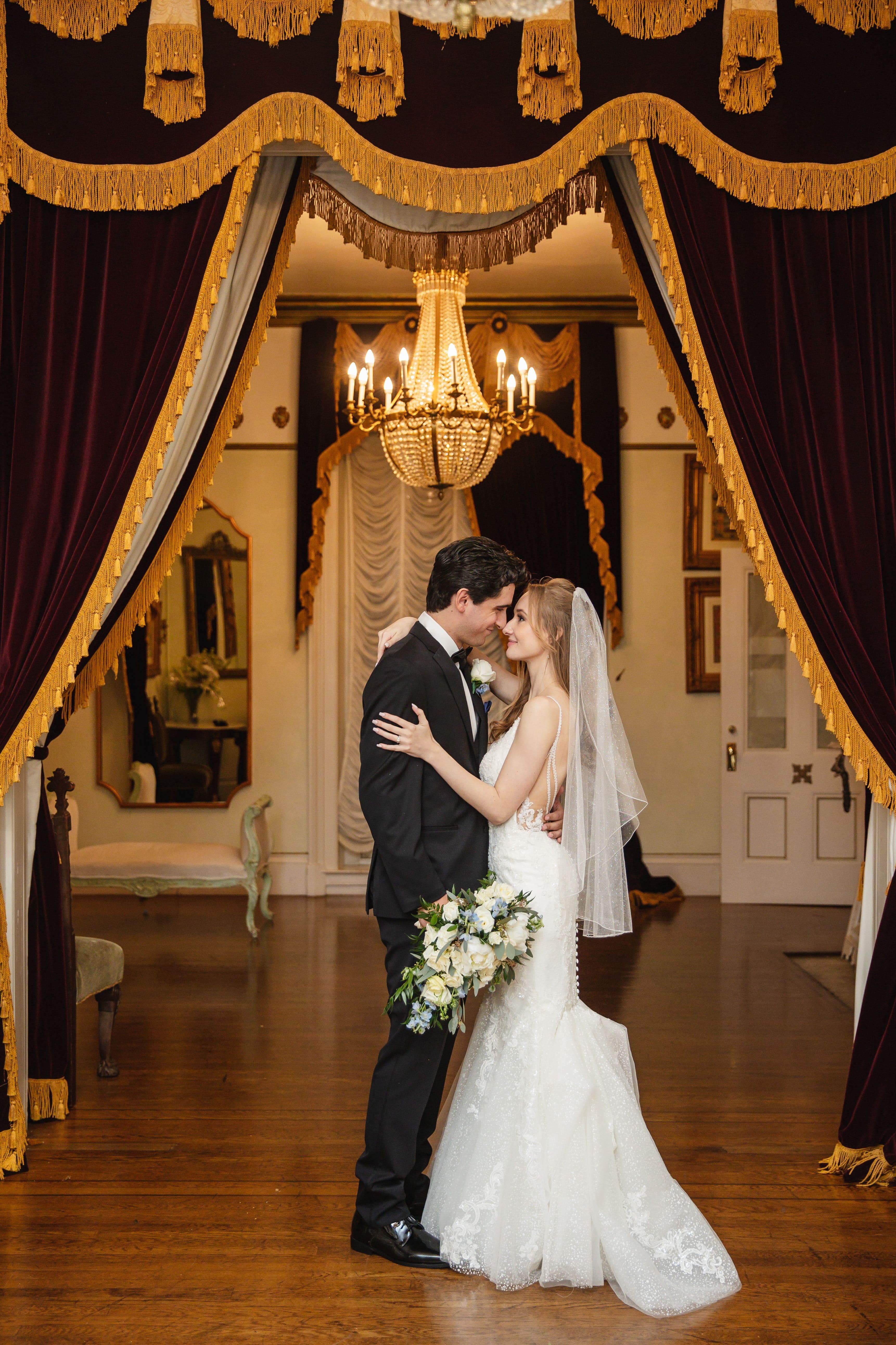 Discover Jefferson Street Mansion by Wedgewood Weddings