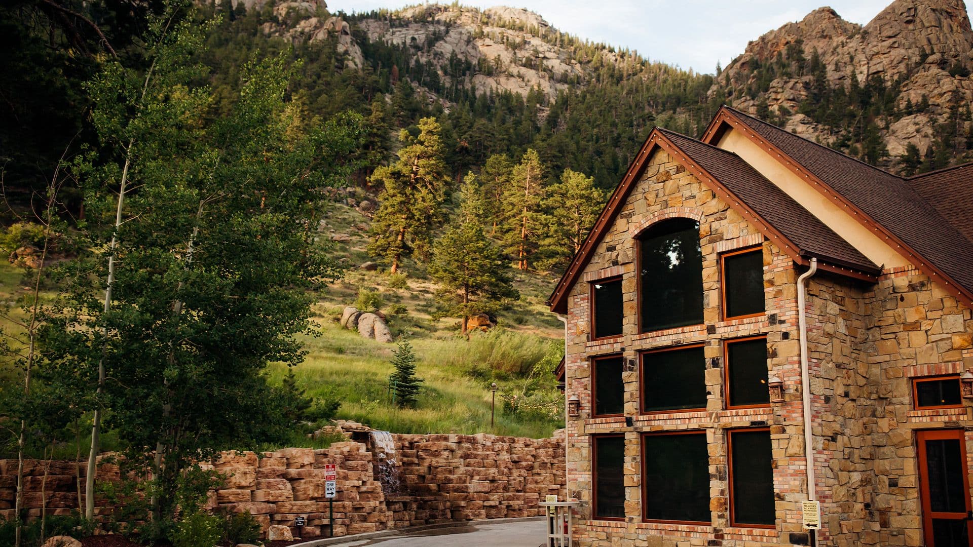 Discover Della Terra by Wedgewood Weddings