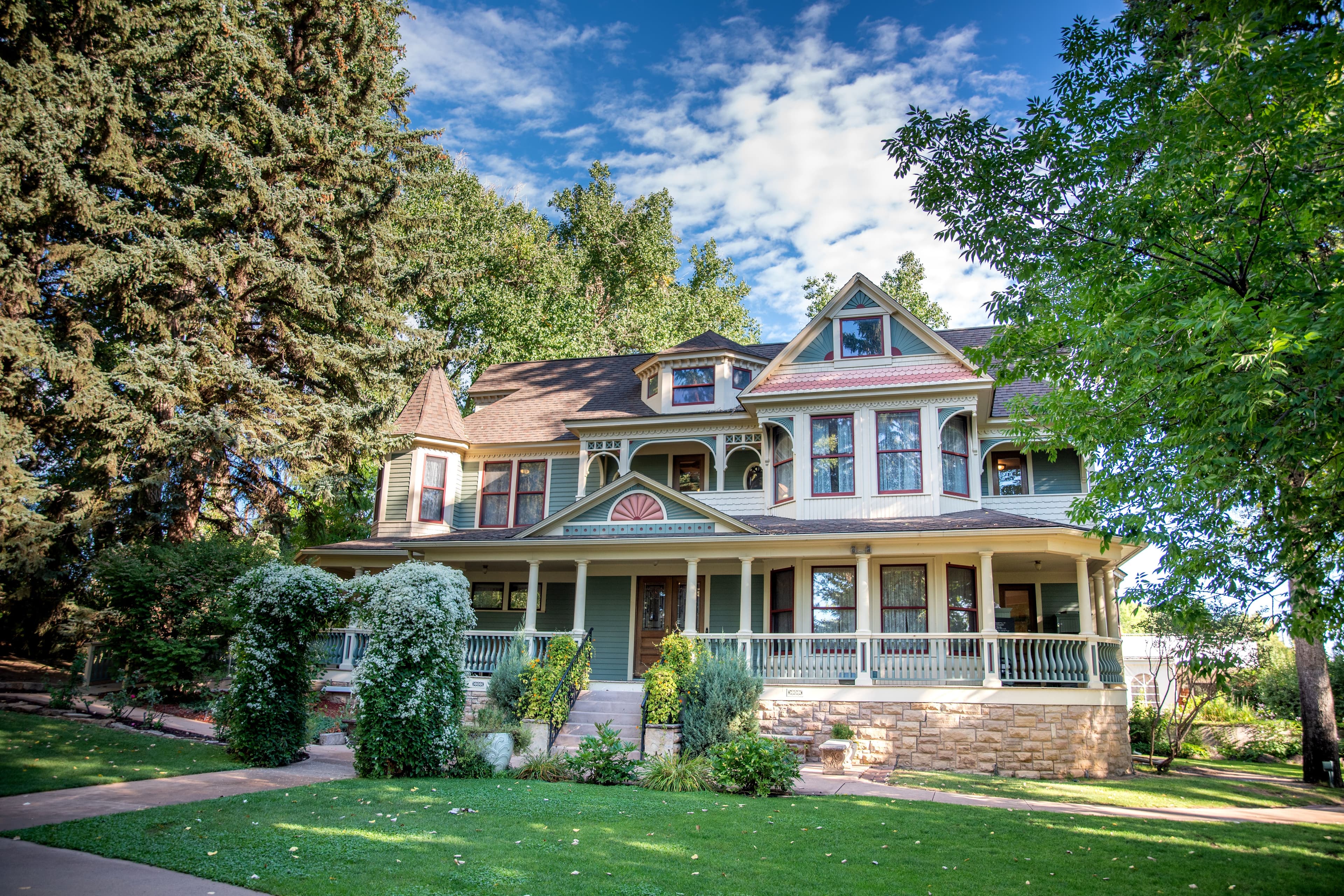 Discover Tapestry House by Wedgewood Weddings